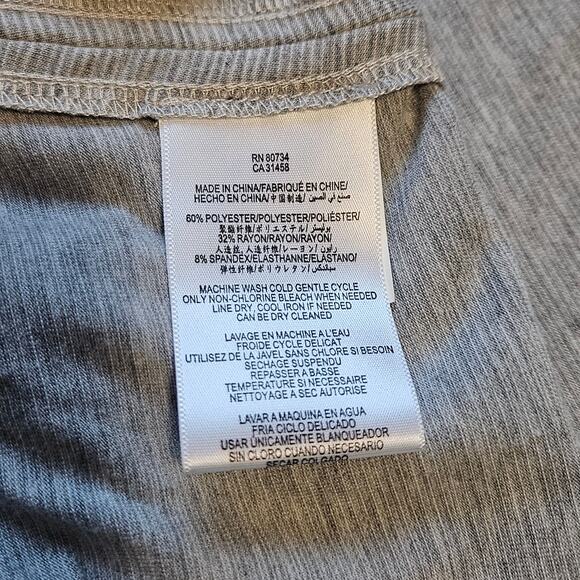 BCBG Skirt Size XS Gray White Micro Stripe Y2K Low Rise Stretchy Maxi Minimalist - Picture 5 of 9